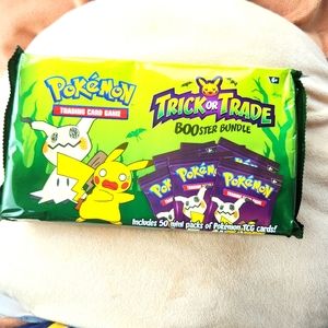 Pokémon 2023 Halloween edition boosters